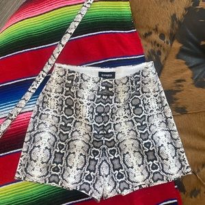 Snakeskin high waisted  shorts with front pockets